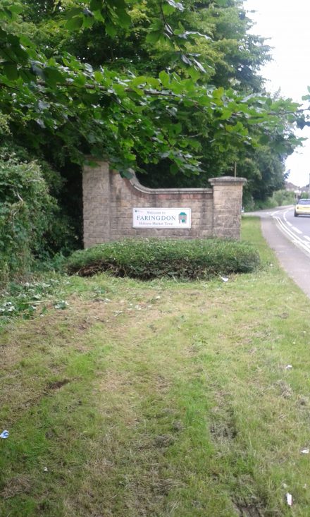 gateway to faringdon signs 005